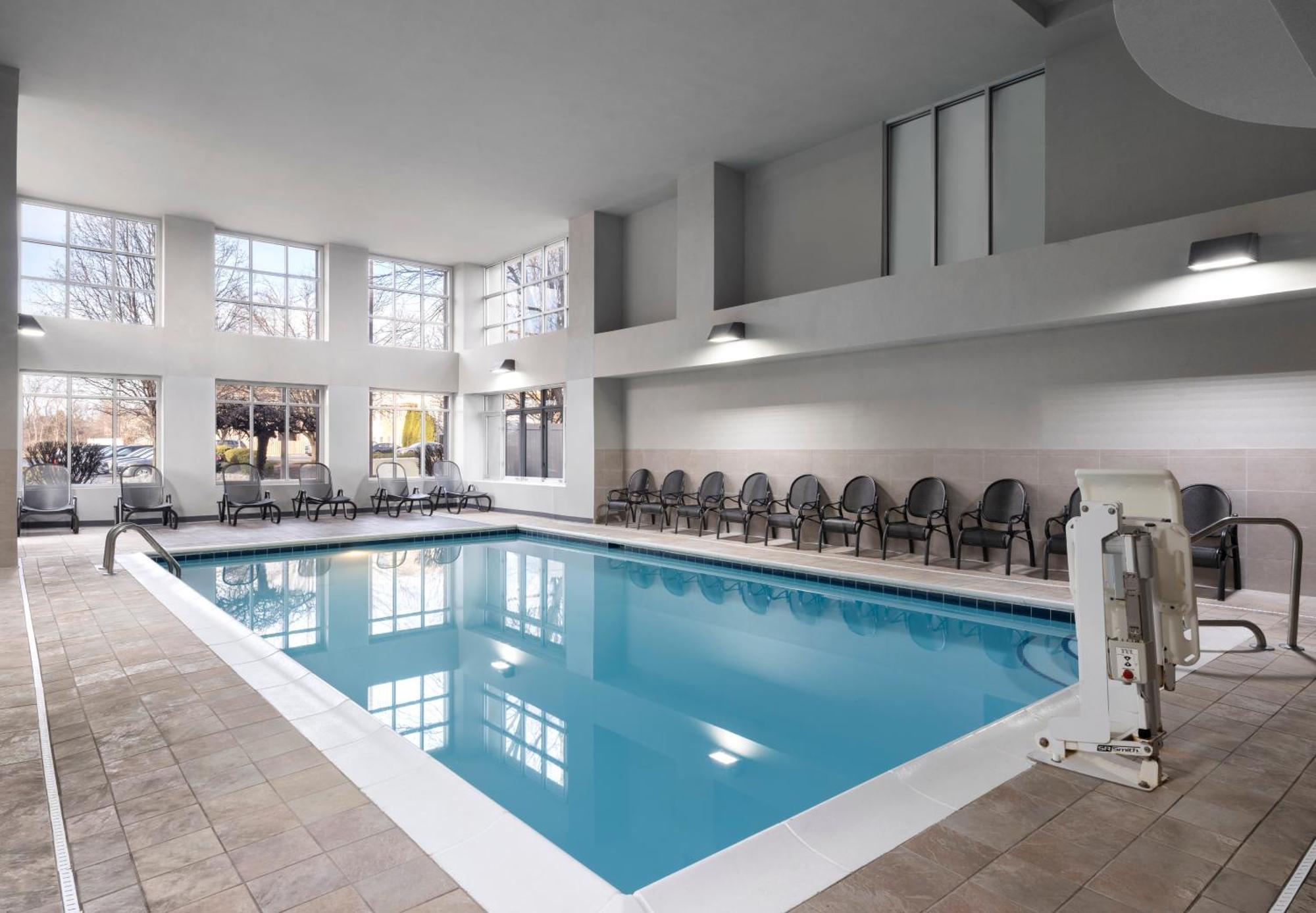 Homewood Suites Columbus - Airport Kültér fotó